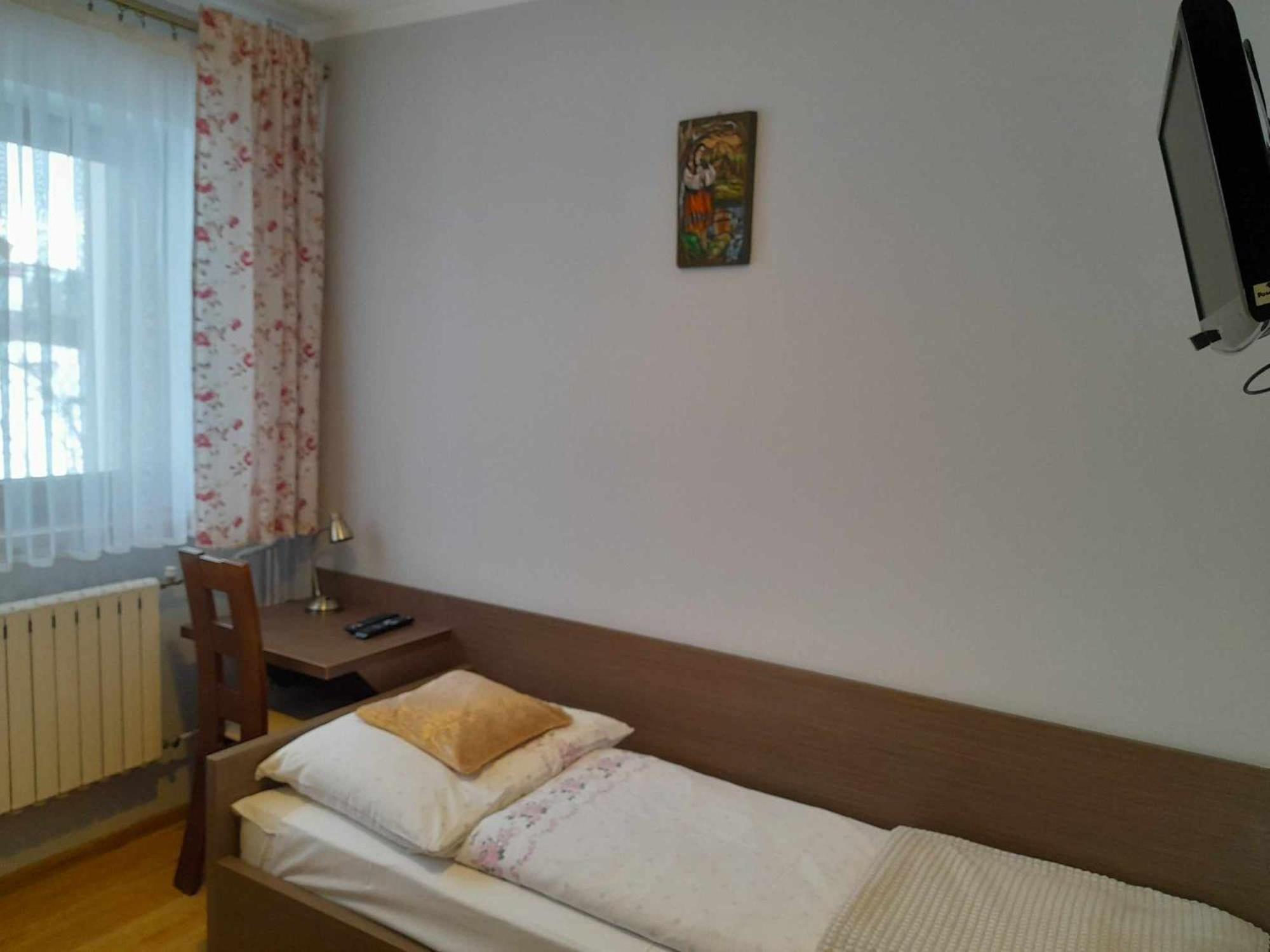 Pokoje Goscinne Budzowie Czarna Gora Luaran gambar